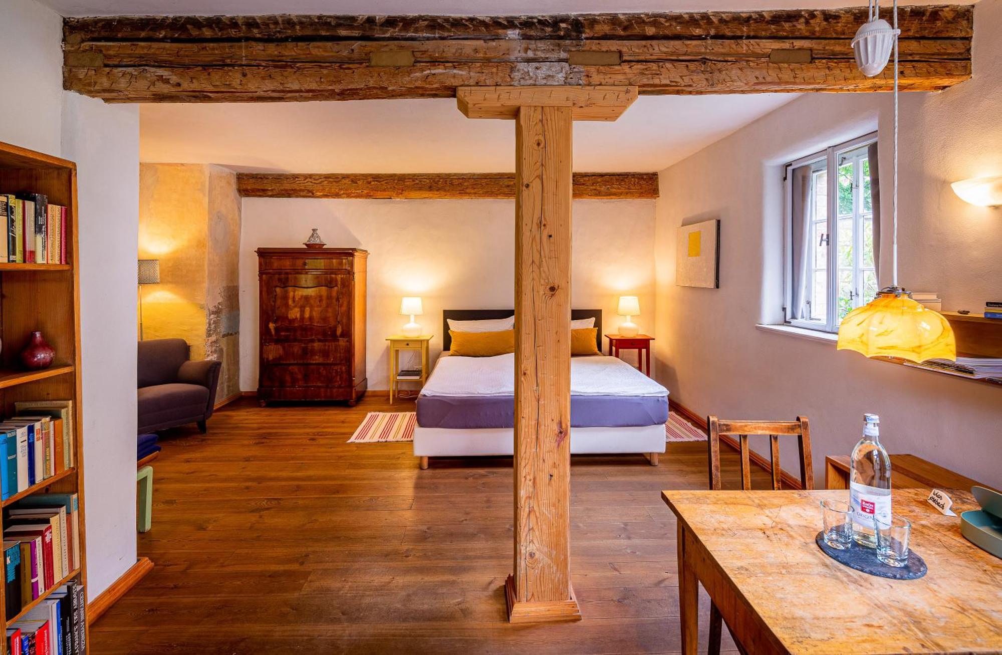 Hotel Stadthaus Άρνσταντ Εξωτερικό φωτογραφία